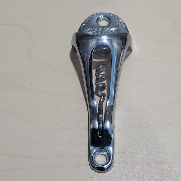 Vintage Coca Cola Wall Mount Bottle Opener Cork Screw Brown M Co N News Virginia - Picture 3 of 10